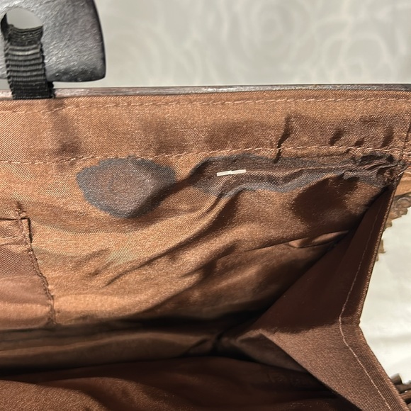 IKAN wood branches hand made handbag. - Picture 8 of 9